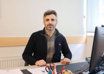 Türk Dilinin Kimliği Tehlikede