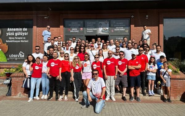 Edenred Türkiye’den Sosyal Sorumluluk Projeleri: LÖSEV, Derin Yoksulluk Ağı ve TED’e Destek Sağlandı