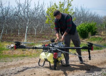 Türk Çiftçiler Akıllı Su Uygulamalar için XAG Tarım Dronlarına Öncülük Ediyor