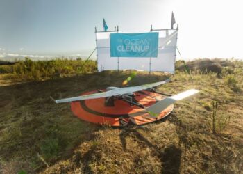 Ocean Cleanup ve AWS, Yapay Zeka Kullanarak Okyanus Plastik Temizliğini Hızlandıracak