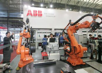 SoftBank, ABB Robot Ünitesini 5,4 milyar Dolara Satın Alacak