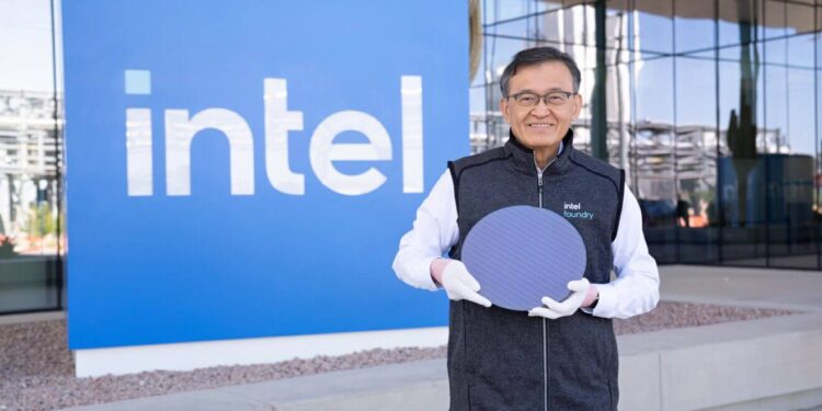 Intel, Panther Lake (1,8 nm sınıfı) İşlemcilerini Duyurdu