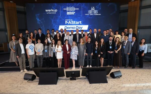 Workup AStart’ın İlk Döneminden 8 Girişim Mezun Oldu