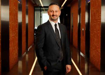 E-Ticaret Trendleri Raporu: Tüketiciler Alışveriş Kararını Sosyal Platformda Veriyor, Akıllı Telefonla Satın Alıyor