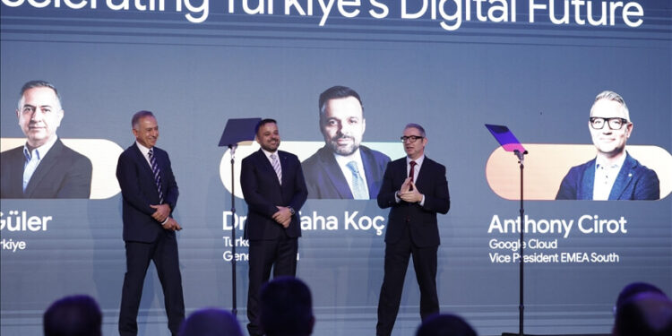 Google, Türkiye’ye 2 Milyar Dolarlık Bulut Yatırımı Açıkladı