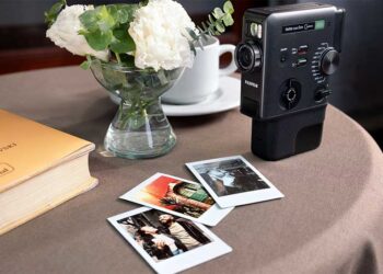 Fujifilm, Yeni 3’ü 1 Arada Hibrit Anlık Fotoğraf Makinesi instax Mini Evo Cinema™’Yı Tanıtıyor