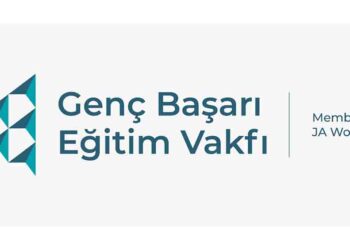 Gençler Dijital Çözümlerini Sahneye Taşıdı