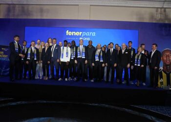 Fenerbahçe Ve QNB ’den Sarı Lacivert Bankacılık: Fenerpara Hayata Geçti