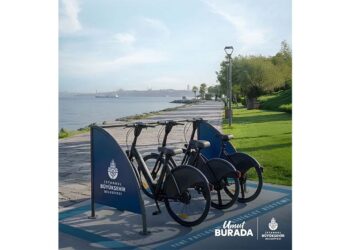 İstanbul’da Yeni Paylaşımlı Bisiklet Sistemi Hayata Geçiyor: 17 İlçede 2 Bin 400 Bisiklet Hizmet Verecek