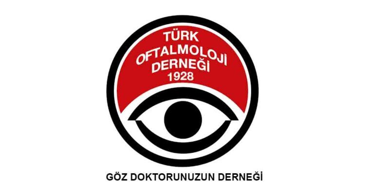 Sosyal Medya Önerileri Göz Sağlığını Tehdit Ediyor