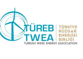 Türkiye Yenilenebilir Enerjide Uluslararası Yatırımlarla Yeni Bir Faza Geçiyor