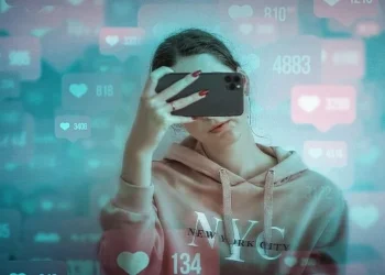 Selfie’lerin Görünmeyen Yüzü