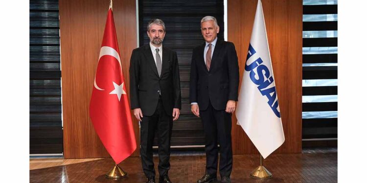 Özyeğin Üniversitesi Yürütücülüğünde Ve TÜSİAD İş Birliğinde Bakım Eşitliği Şirketler Ağı Kuruluyor