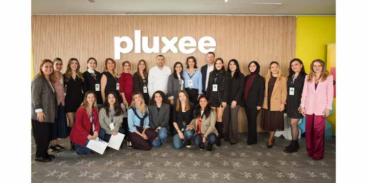 Pluxee Türkiye’de Kadın Çalışan Oranı Yüzde 46’ya, Kadın Lider Oranı Yüzde 55’e Yükseldi