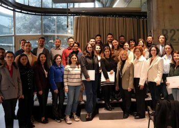 Türkiye’nin “Yeşil Yaka” Profesyonelleri SustainHub Academy’den Mezun Oldu