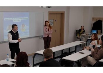 Yaşar Üniversitesi’nde Bitkisel Yağlar Ve Doğru Bilinen Yanlışlar Tartışıldı