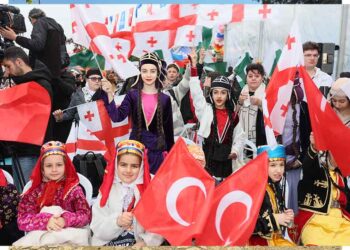Bilim Esenler Kapılarını Açtı: Geleceğin Bilim İnsanları Bu Merkezde Yetişecek