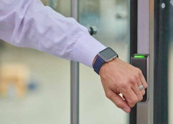 Geçiş Kontrol Yönetiminde Yeni Dönem: Akıllı Telefonlar, Dijital Anahtara Dönüşüyor