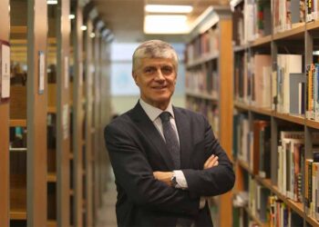 “Kolektif Öğrenilmiş Çaresizlik” Yeni Bir Kavram Olarak Literatüre Girdi