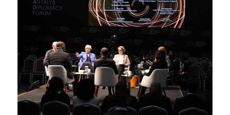 Prof. Dr. Sevil Atasoy: “Uyuşturucu Akışını Kesmek, Terörün Finansal Damarını Kesmektir”