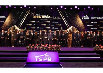 Sermaye Piyasaları Aktörleri 11. TSPB Altın Boğa Ödülleri İçin Sahnedeydi