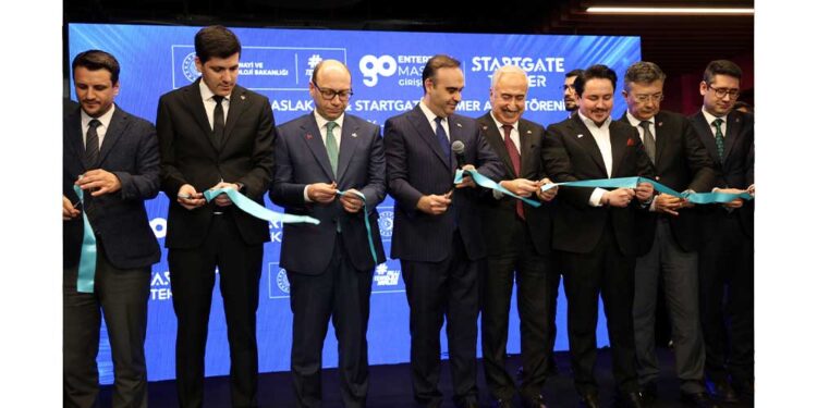 StartGate Tekmer ve Entertech Maslak Girişim Ofisi Ortak Kampüsü Açıldı