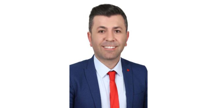 Cambridge Dedicated Teacher Awards 2026 Avrupa Kazananı Türkiye’den Muhammet Aydın Oldu