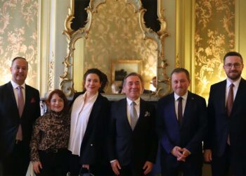 10 Türk Teknoloji Girişimi Hollanda Ekosistemiyle Bir Araya Geldi