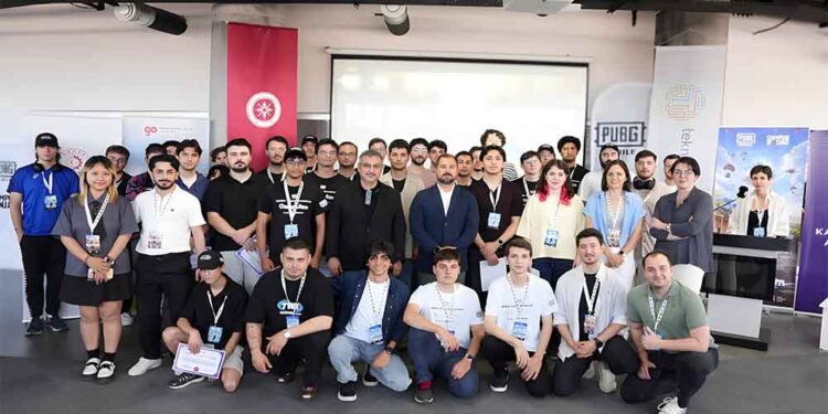 PUBG Mobile İle İzmir’in 8.500 Yıllık Tarihi Oyun Deneyimine Dönüştü