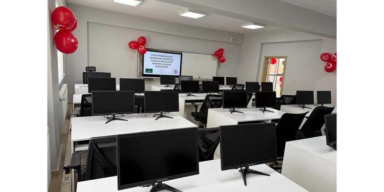 Kuveyt Türk, Geleceğe Yazılım Projesi Kapsamında Muş’ta Bilgisayar Laboratuvarı Açtı